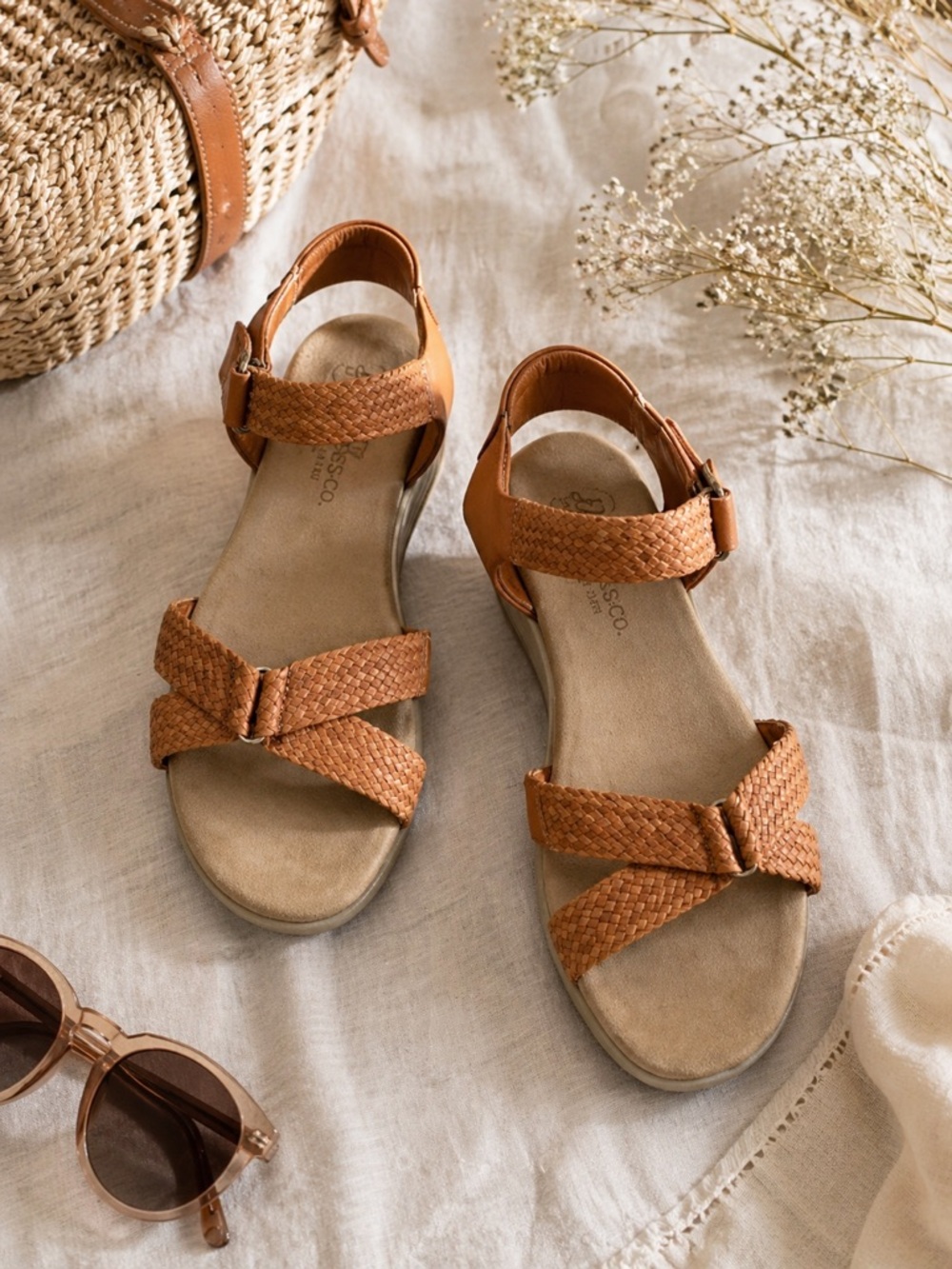 G.H. Bass Stella Braided Sandals Size 8 | Tan Leather Comfort Summer Shoes